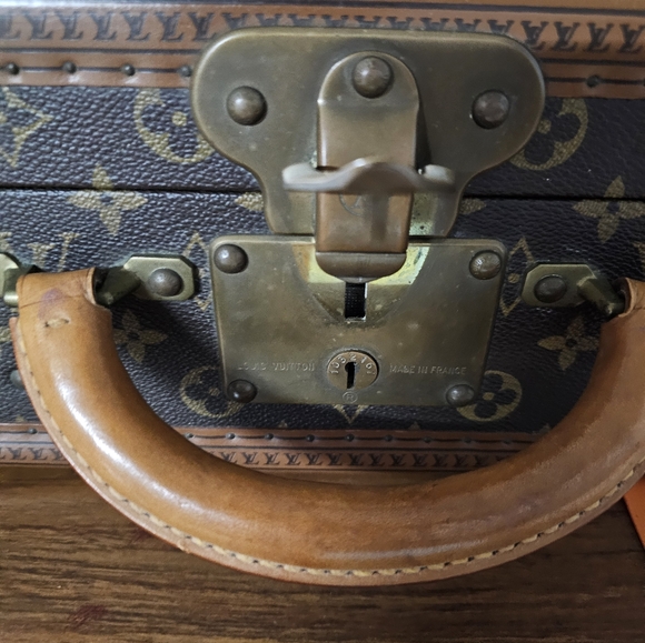 #00020-1143 VINTAGE 1970'S MONOGRAM LEATHER TRUNK SUITCASE 45 - Picture 3 of 11